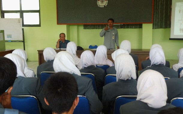 Pelatihan Pemungutan Suara Bagi Siswa MAN Salatiga